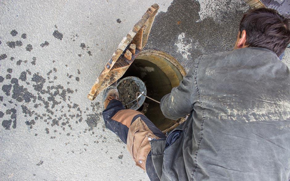 pompe déboucheur canalisation Courbevoie