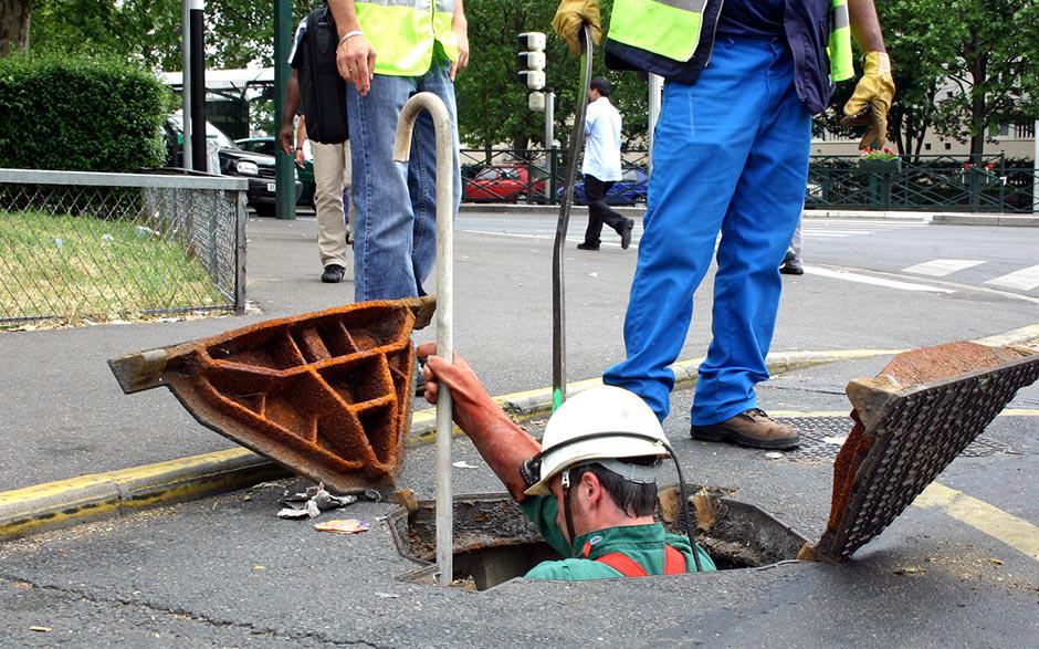 pompe déboucheur canalisation Courbevoie